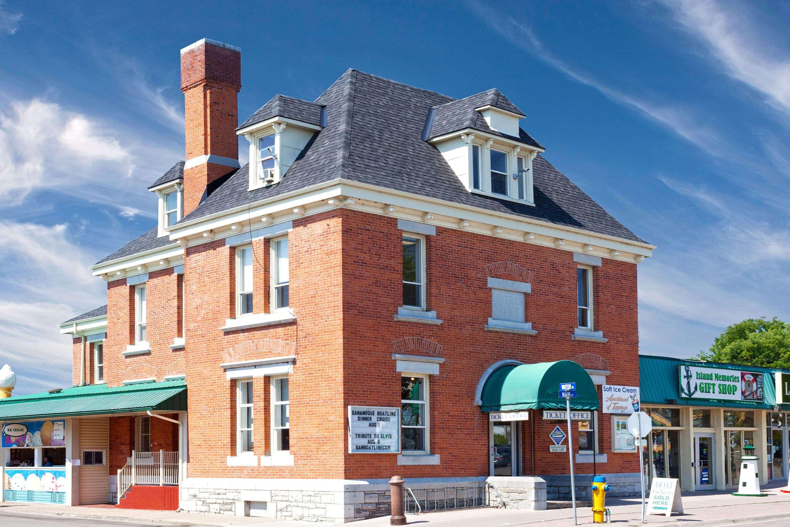 Ramada By Wyndham 1000 Islands Gananoque Hotel Eksteriør billede